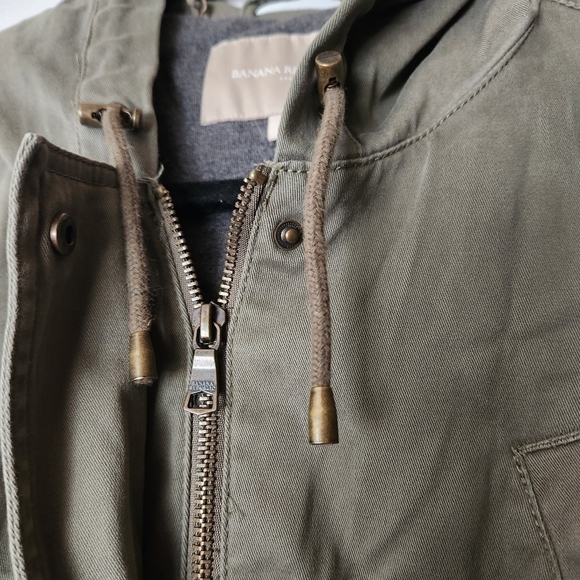 EUC Banana Republic Anorak Jacket in Green, Size S - Picture 10 of 16